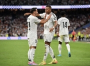 开云体育登录-皇马败给曼联，晋级八强赛