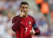 开云体育登录-铁卫锋芒破长夜，布雷默一锤定音助乌拉圭惊险夺冠