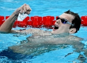 开云体育中国-关于游泳决赛惊险刺激，世界纪录再次被打破的信息