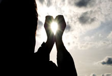 开云体育中国-小国掀翻战舰！阿什拉夫神勇扑救，几内亚强势击败比利时改写历史