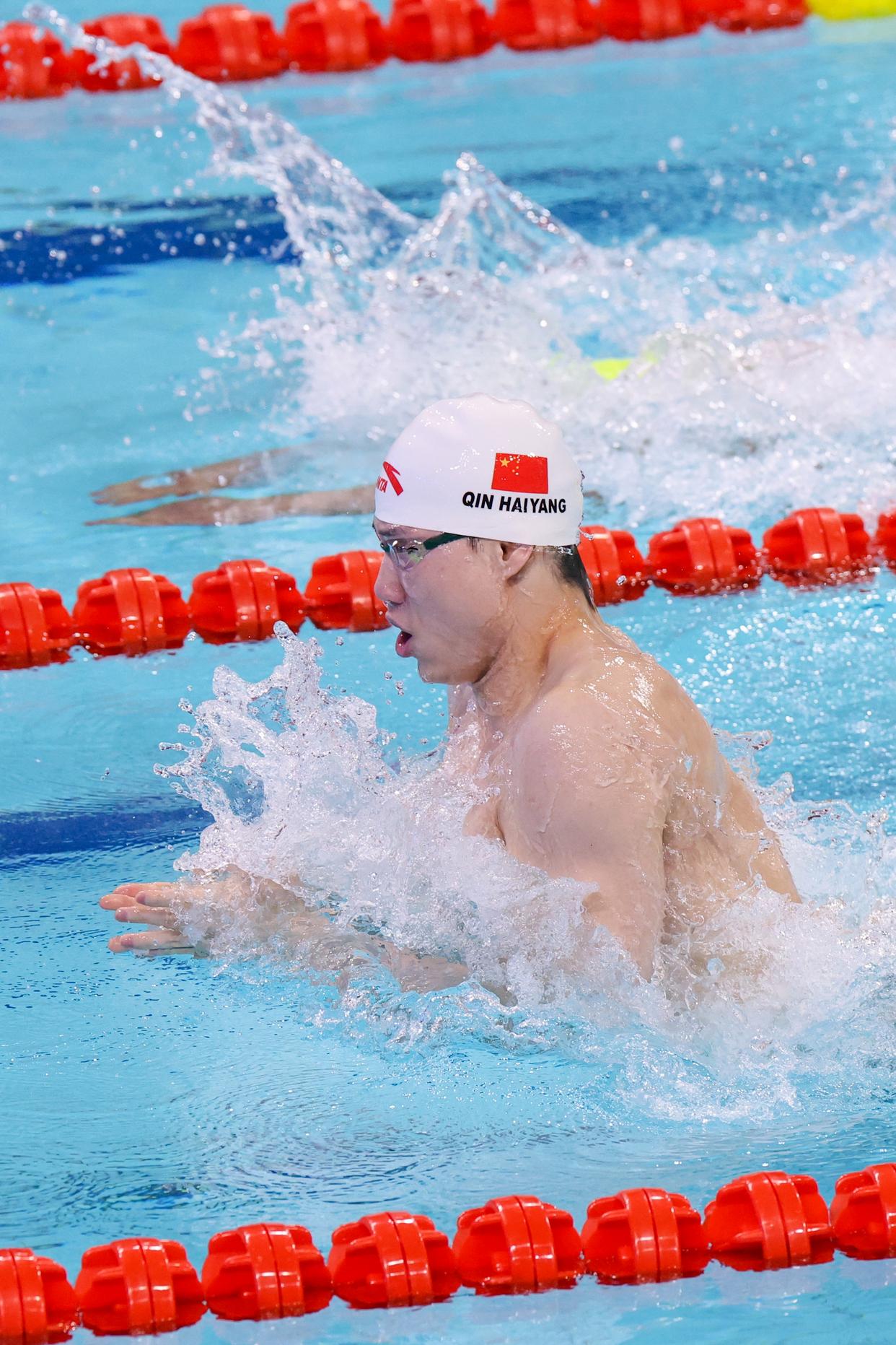 关于游泳决赛惊险刺激,世界纪录再次被打破的信息 关于游泳决赛惊险刺激,世界纪录再次被打破的信息