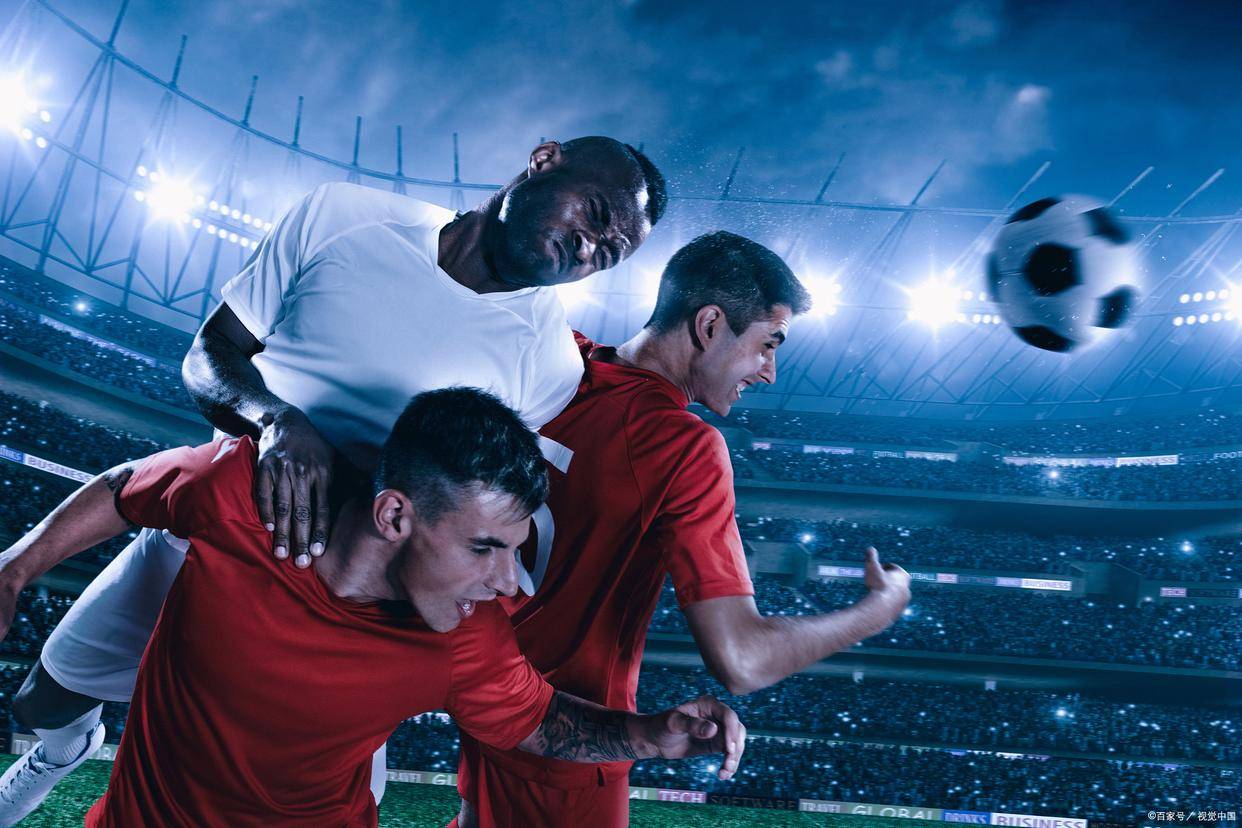 不俗的足球表现抢占观众耳目