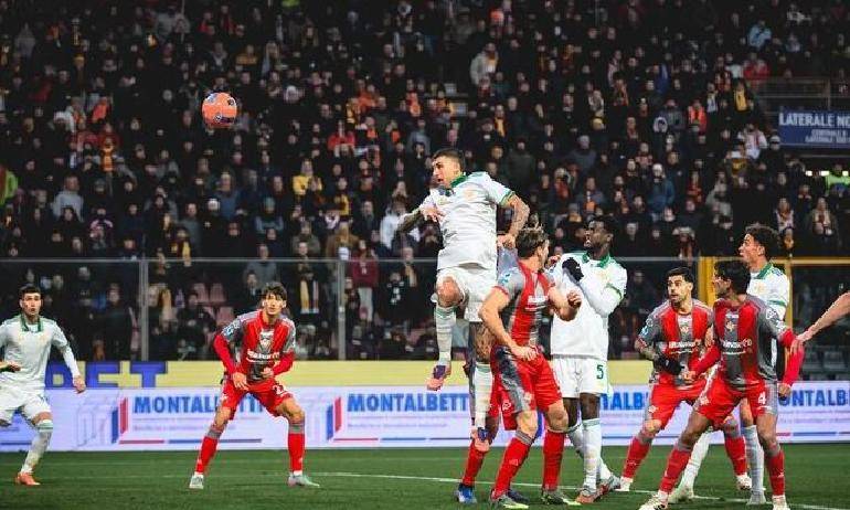 AC米兰翻盘国际米兰，戈麦斯关键制胜