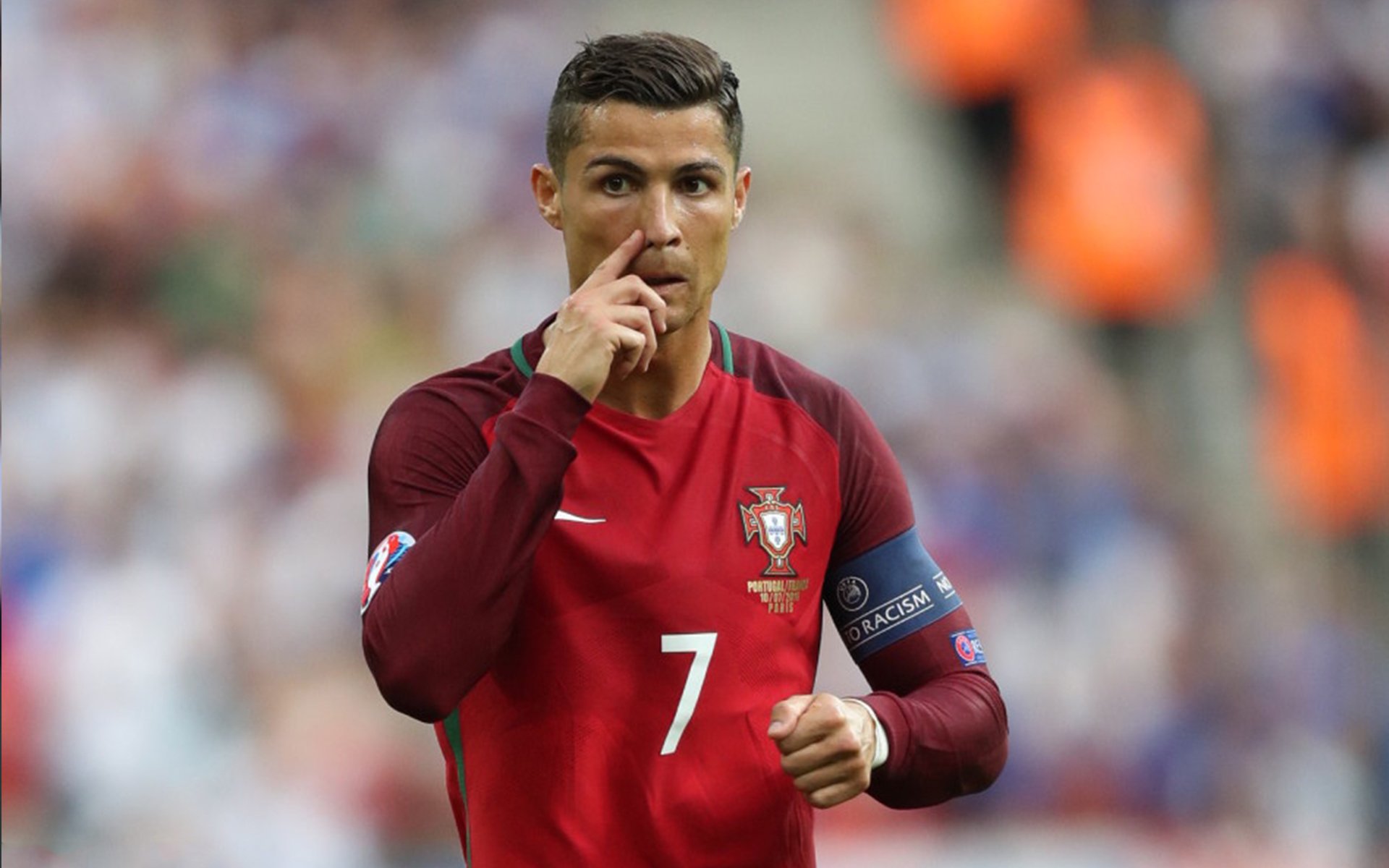 铁卫锋芒破长夜,布雷默一锤定音助乌拉圭惊险夺冠